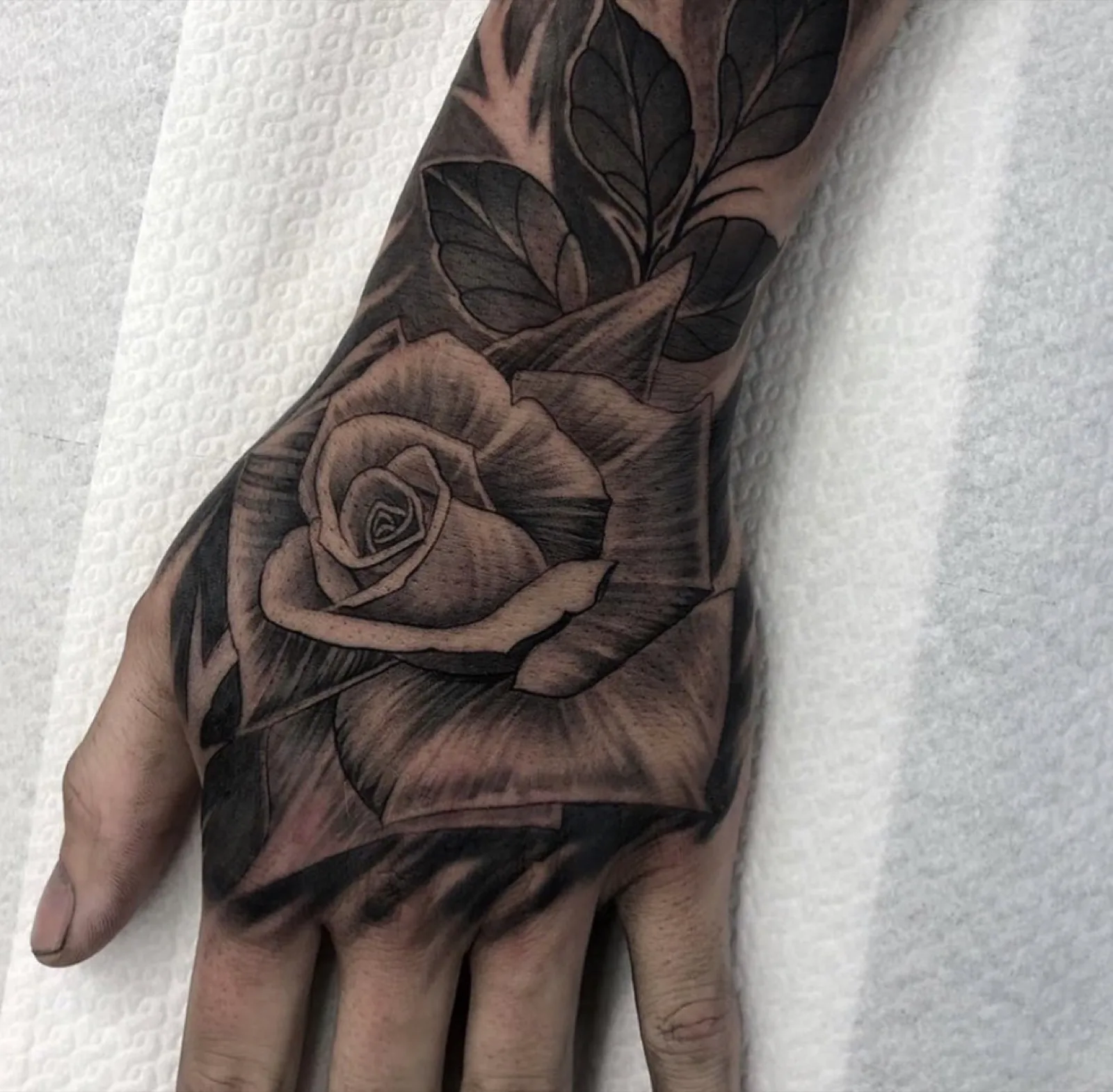 Werk van Ray Sebastian bij Tattoo Heaven
