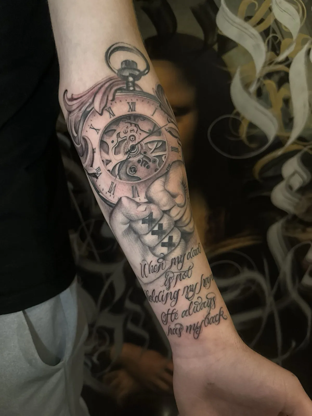 Black & Grey tattoo bij Tattoo Heaven