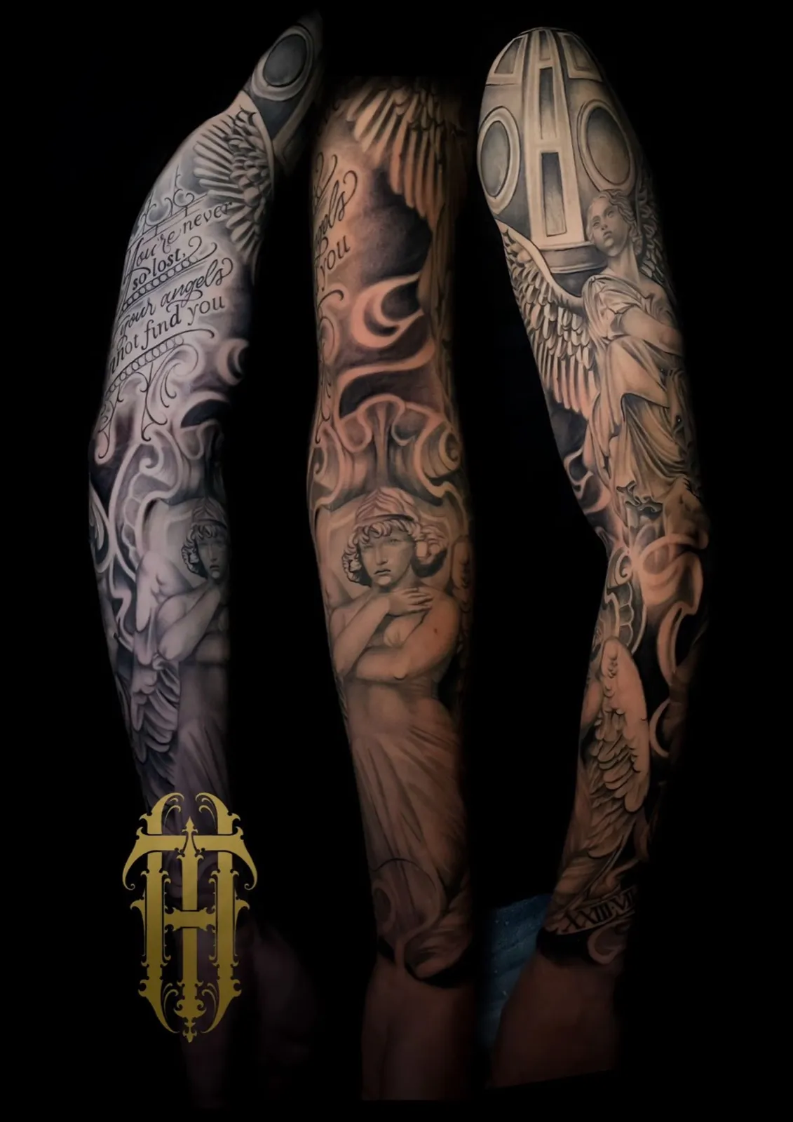Black & Grey tattoo bij Tattoo Heaven