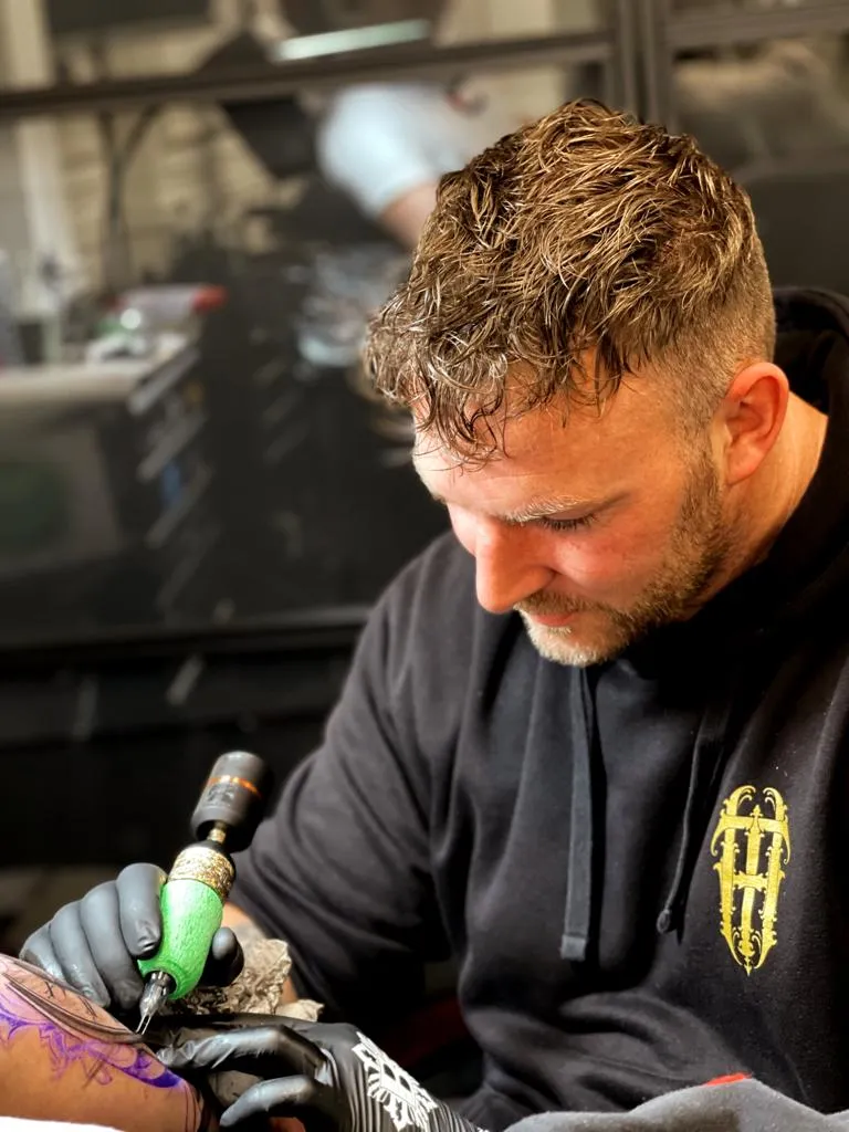 Danny, tattoo-artiest bij Tattoo Heaven